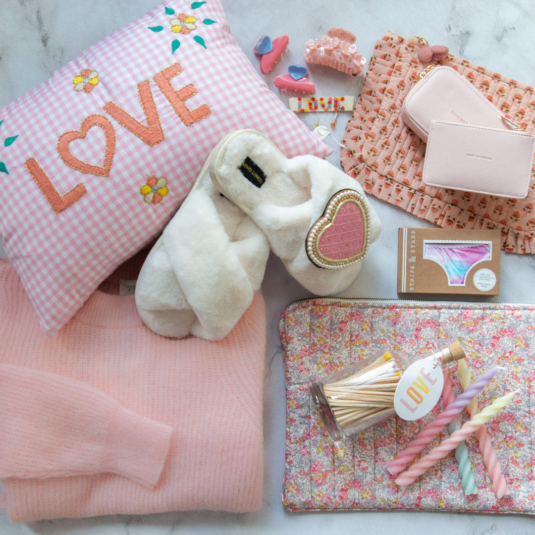 Valentine Love Gift Guide