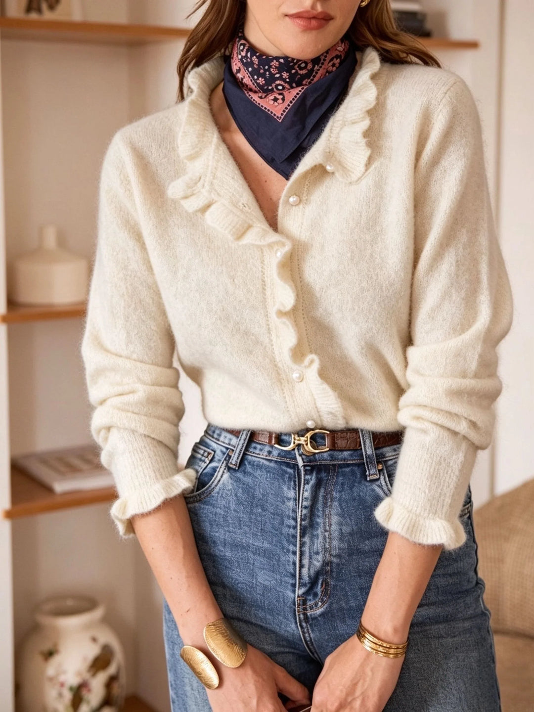 AR1107 Felicity Cardigan Beige