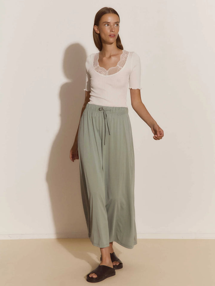 100715 Beatha Tee - New White