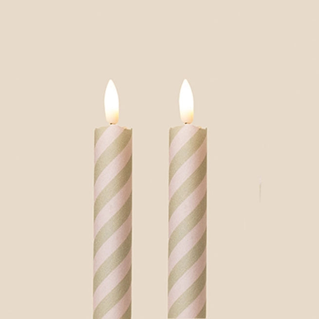 Barely Twist Spring Kiss Candles