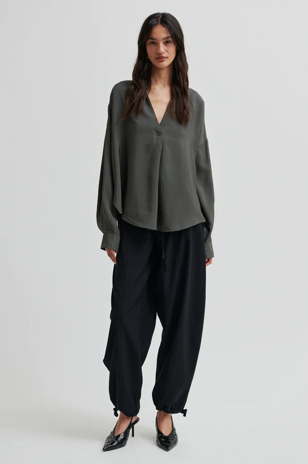Timeline Blouse - Beluga