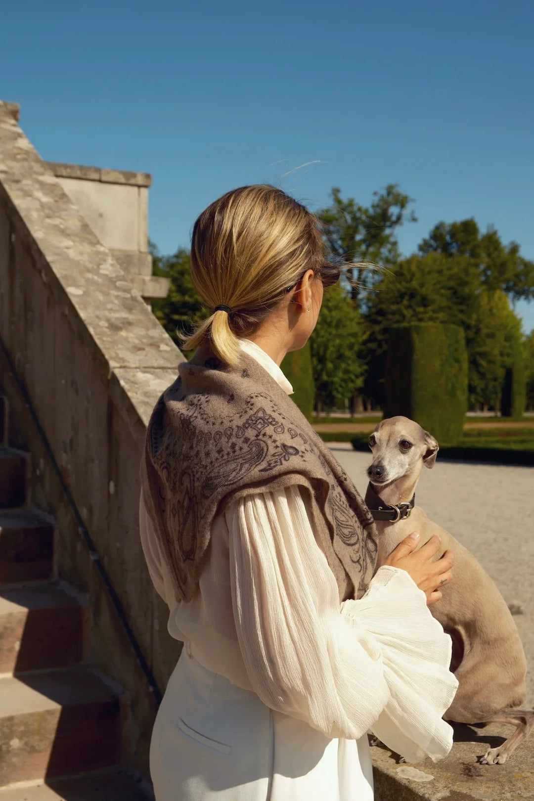 Cashmere Paisley Scarf - Cappucino &amp; Black