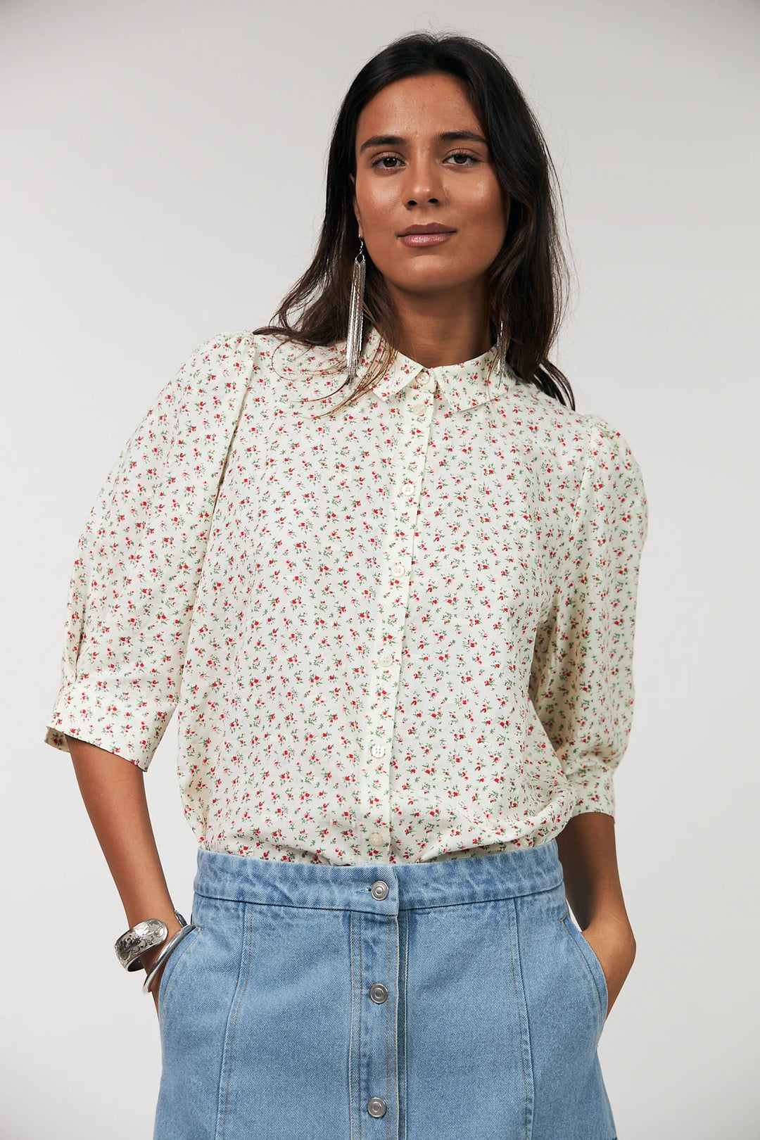BonoLL Shirt - Red Flower