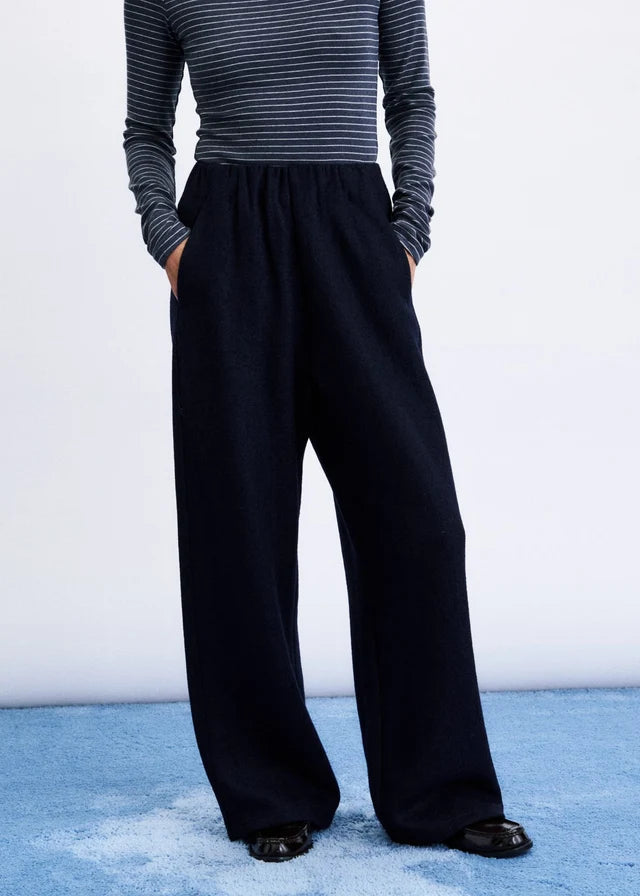 Smolikas Trousers
