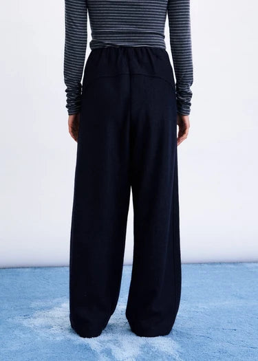 Smolikas Trousers