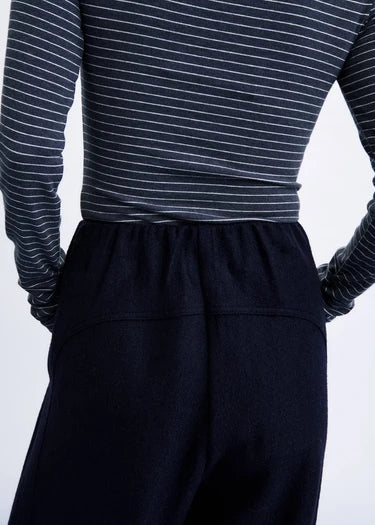 Smolikas Trousers