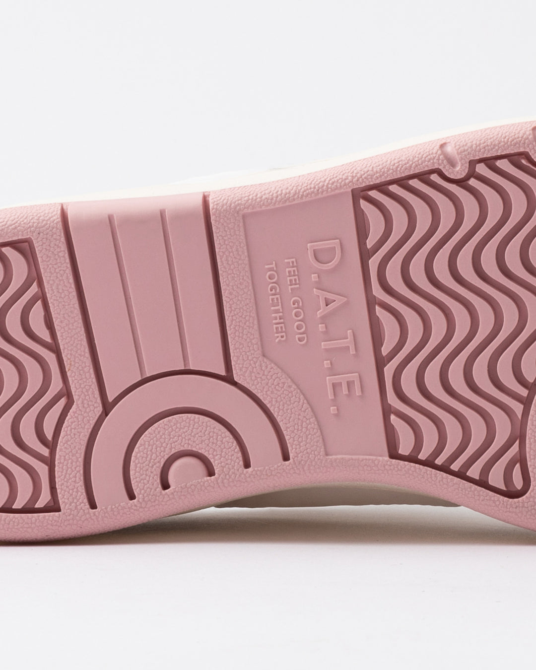 Court Shiny White-Fuxia