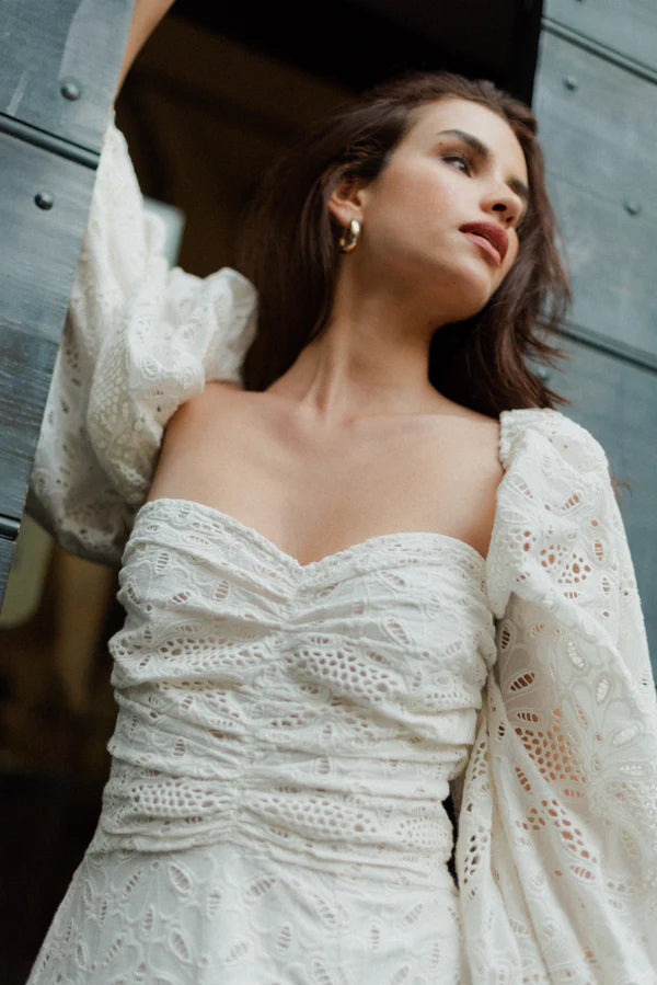 Violette Long Eyelet Carioca White