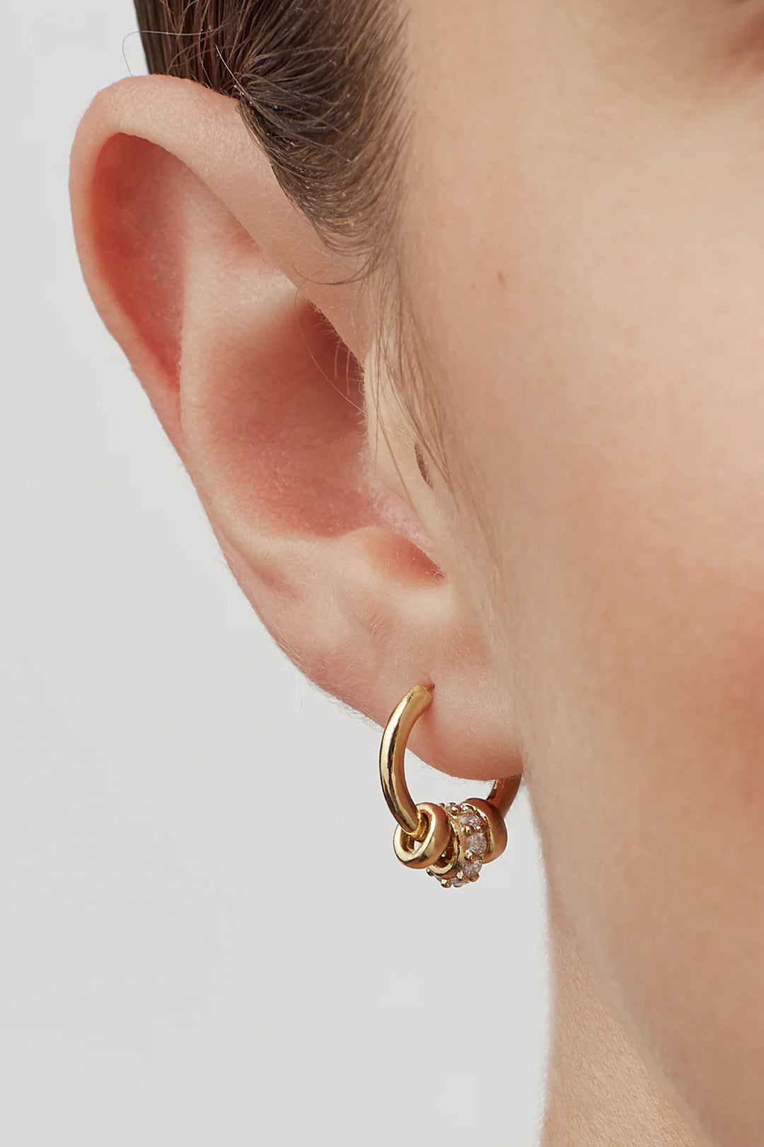 EBE6898G triple disc hoop earrings