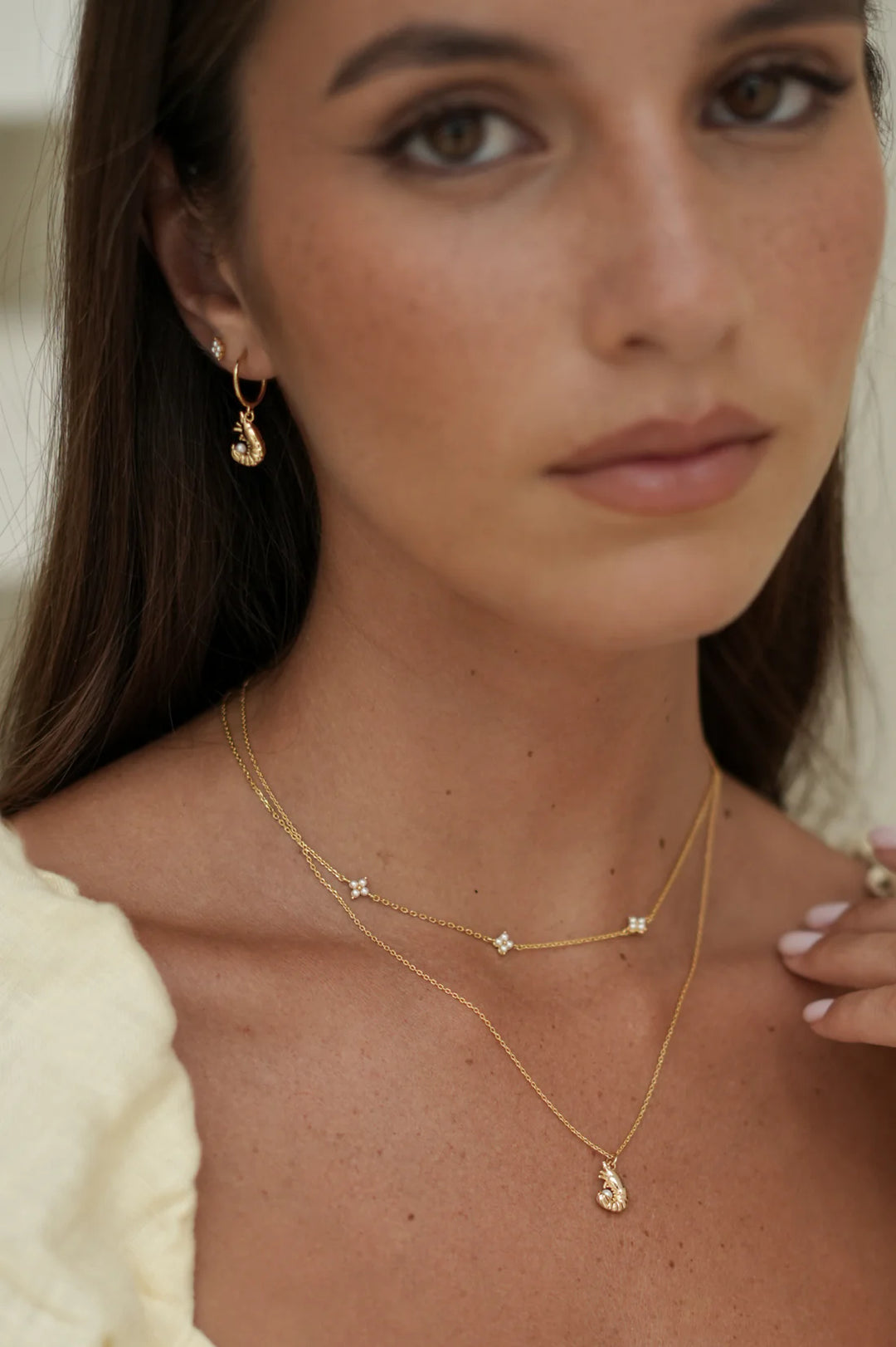 EBE7153G Shrimp Charm Hoops