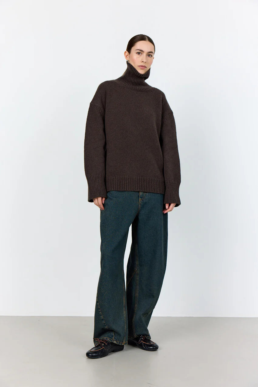 Perle Roll Neck Jumper - Dark Brown