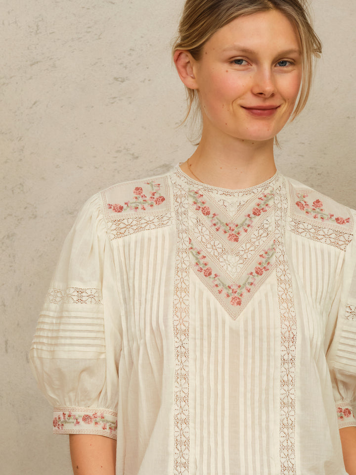 Fleur Emb Short Sleeve Top - Ecru/Multi