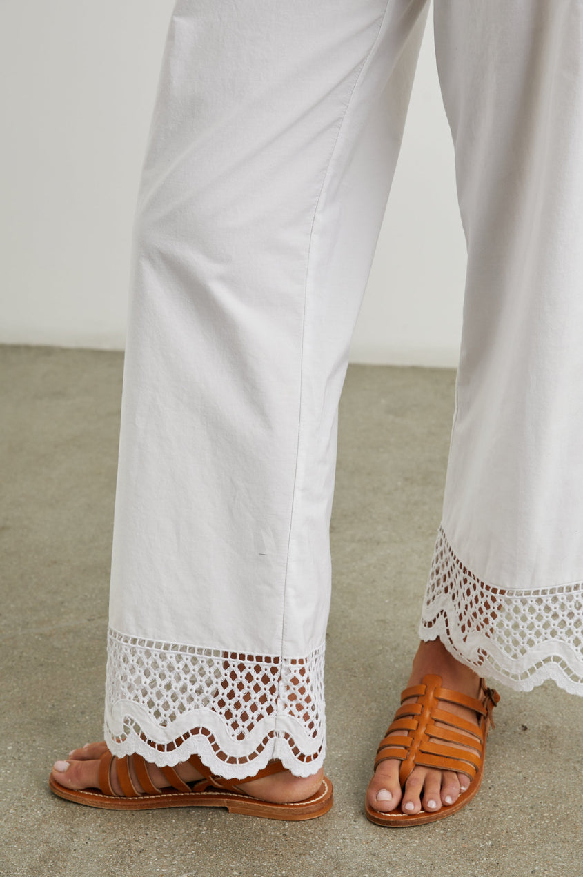 Henrick - White