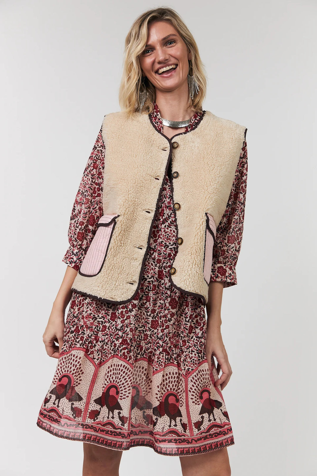 JaceLL Love Vest - Beige