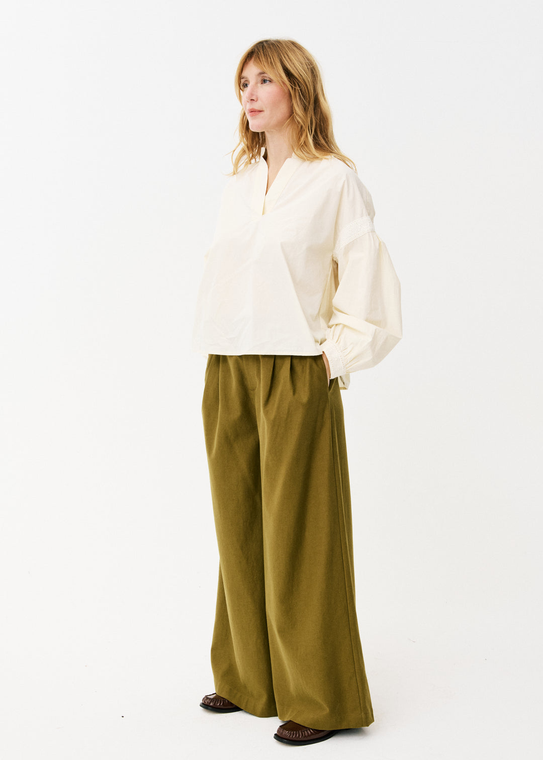 Phybie Trousers - Kaki