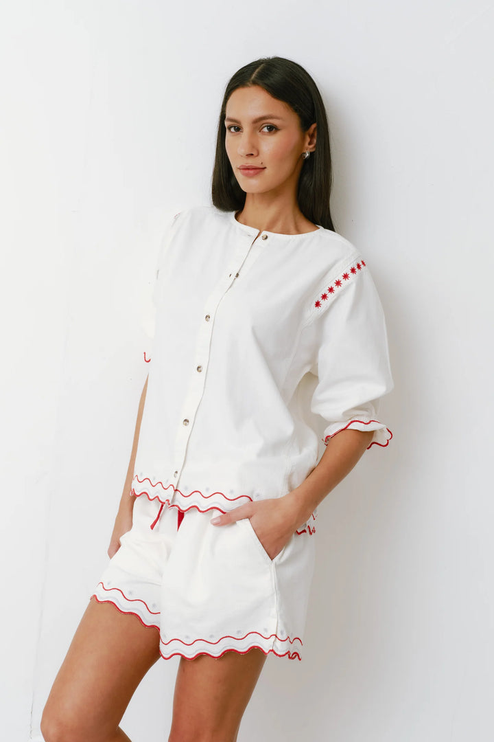 Nina Shorts - White