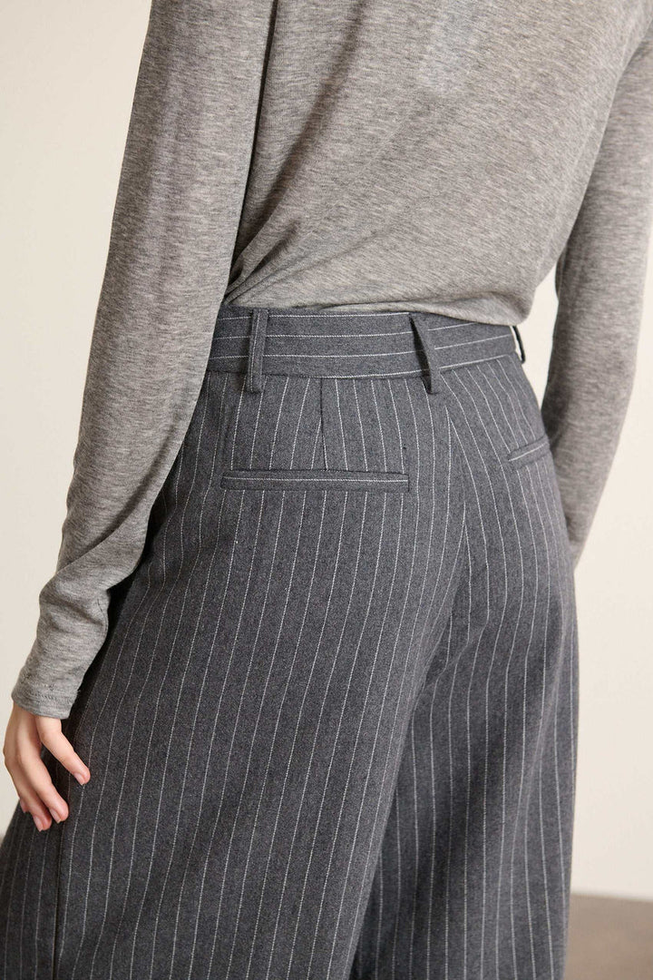 Voltaire Trousers - Grey