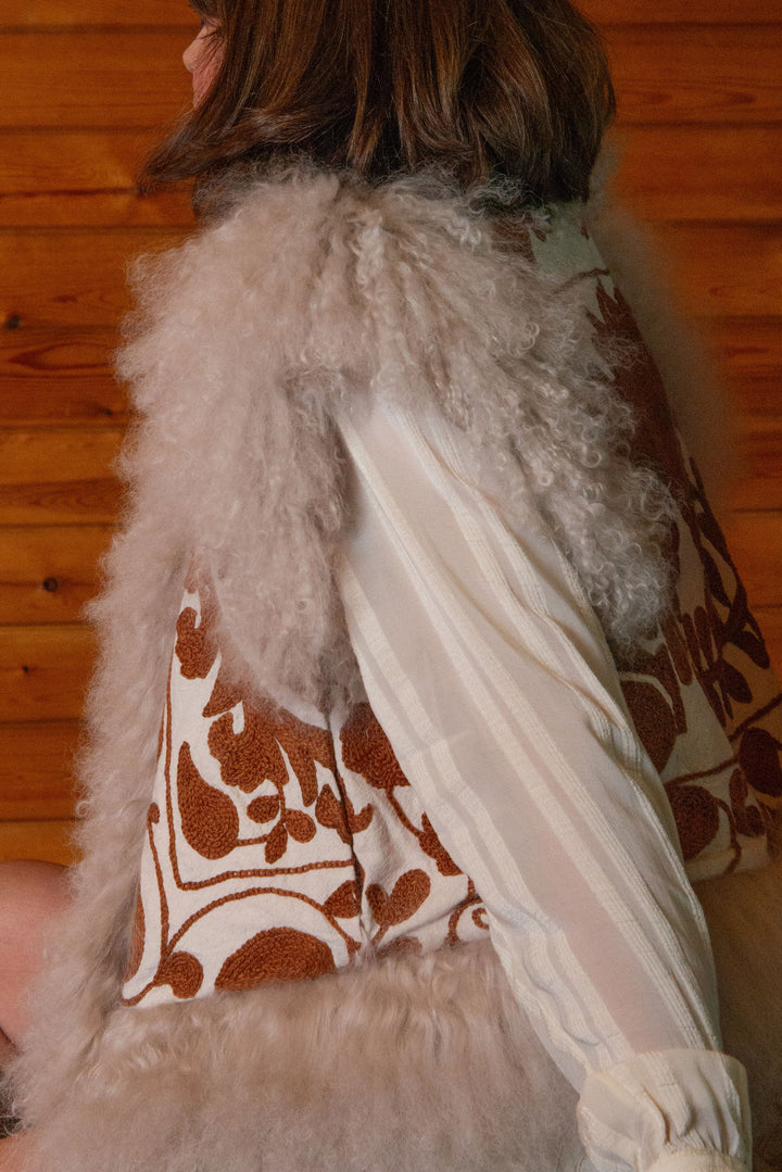 POM x Marais Calla Suzani Reversible Gilet - Nutmeg