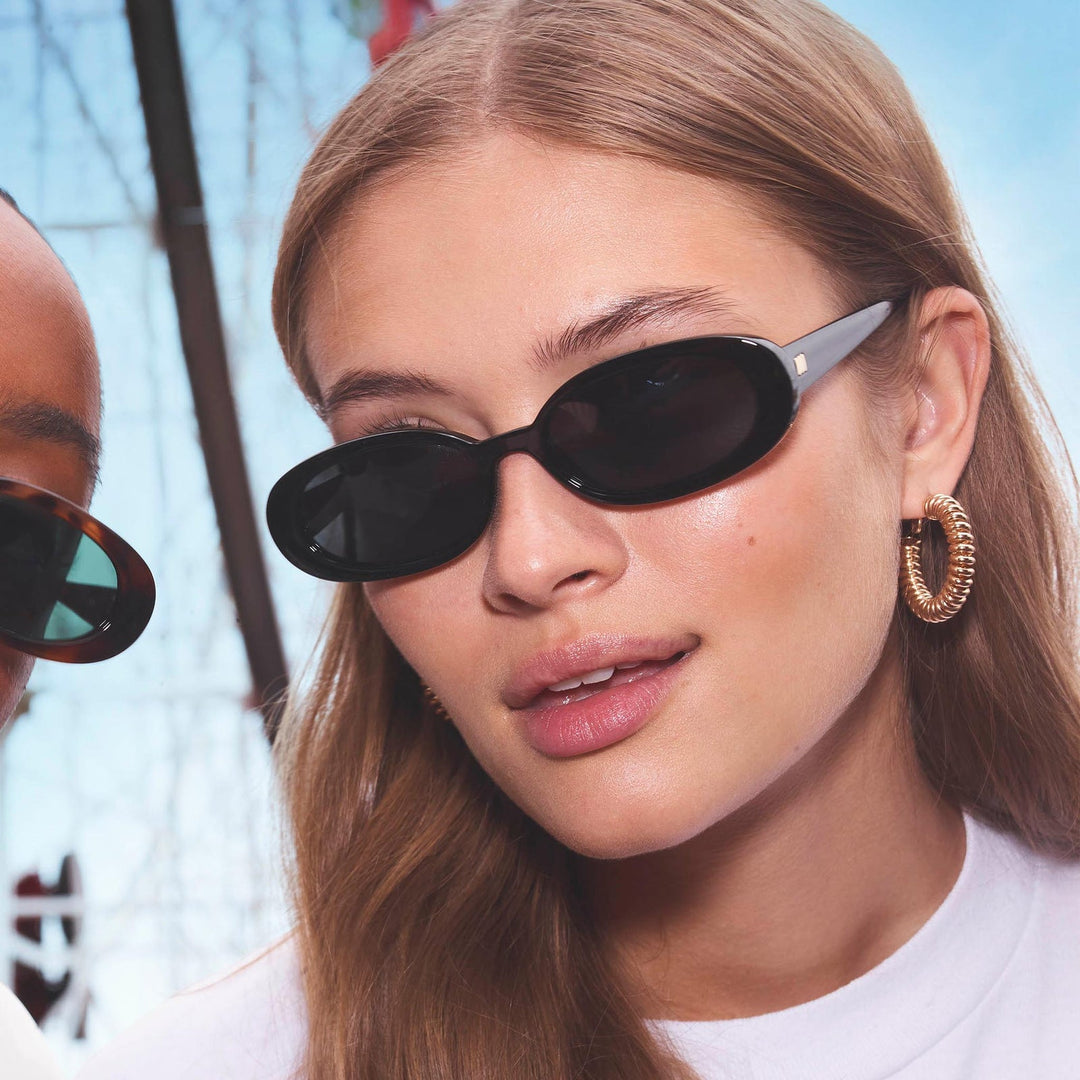 Outta Love Sunglasses - Black
