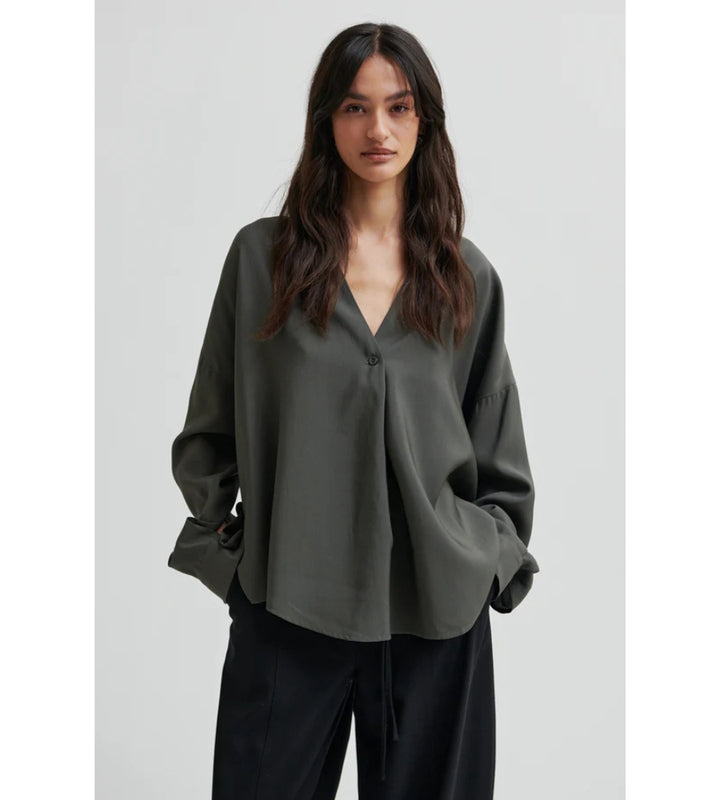 Timeline Blouse - Beluga