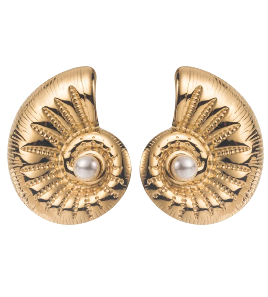2723 Shell Earrings Gold