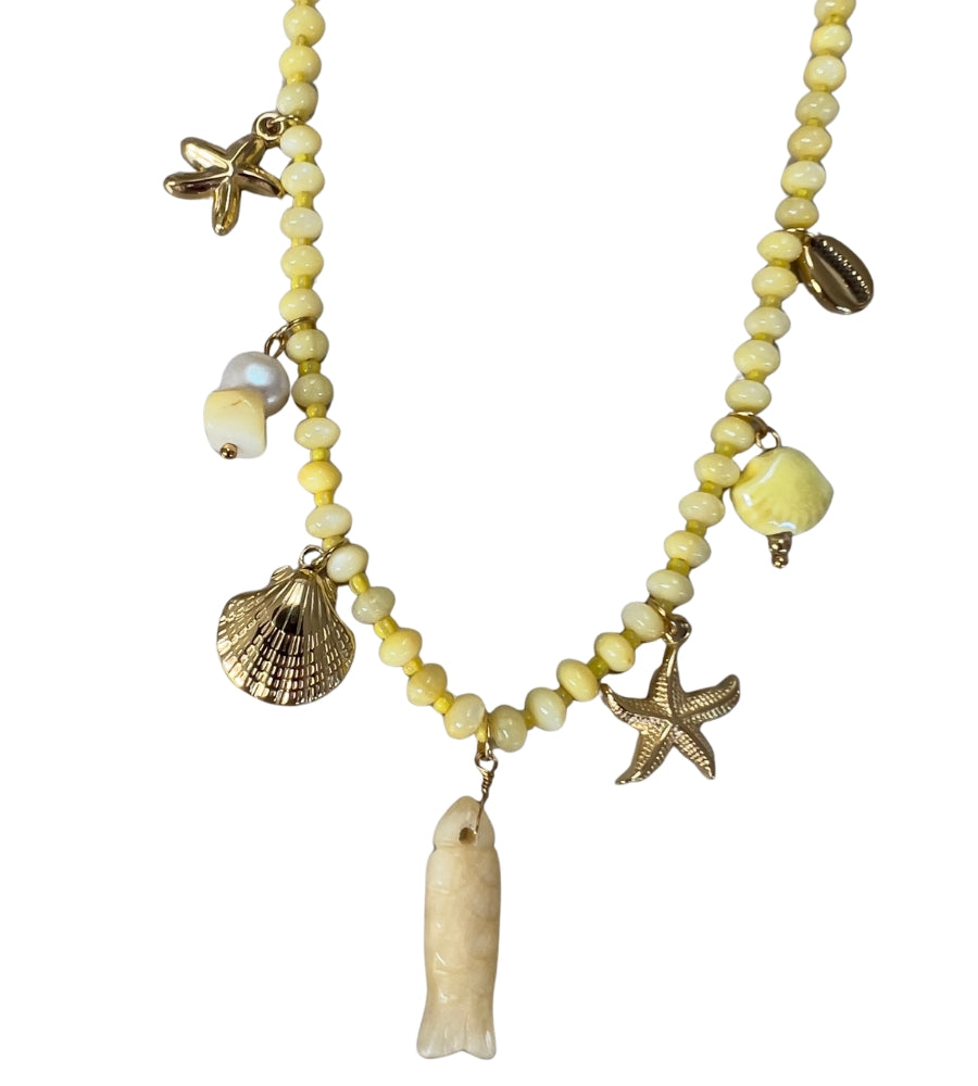 6939 Charm Necklace Yellow
