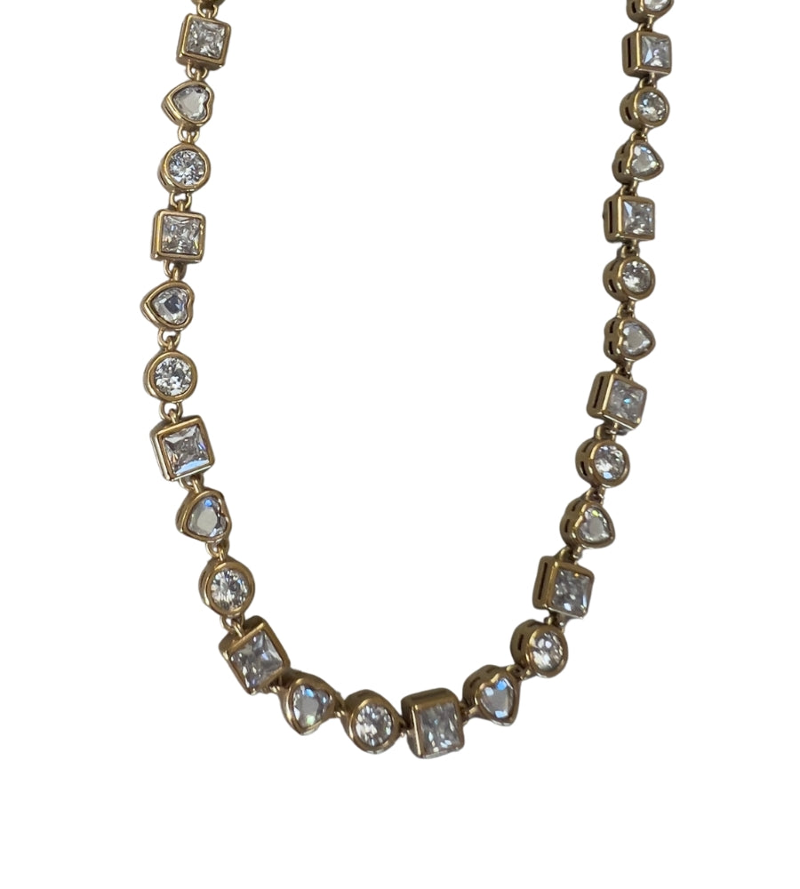 11330 Shape Stone Necklace Gold