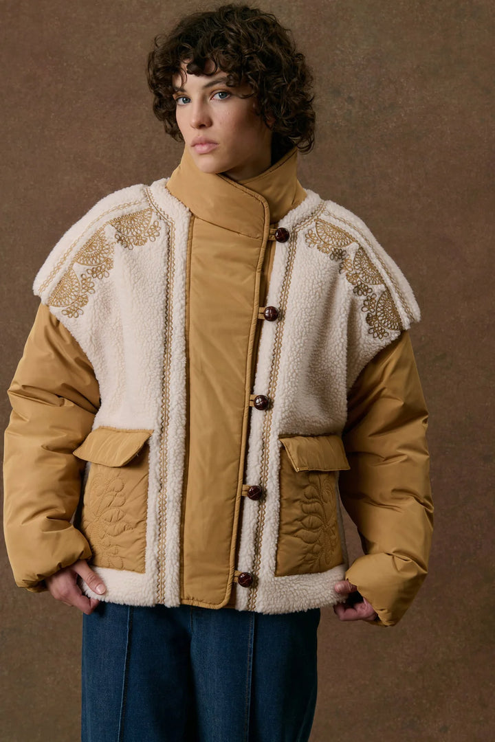 Beatine Coat in Sand