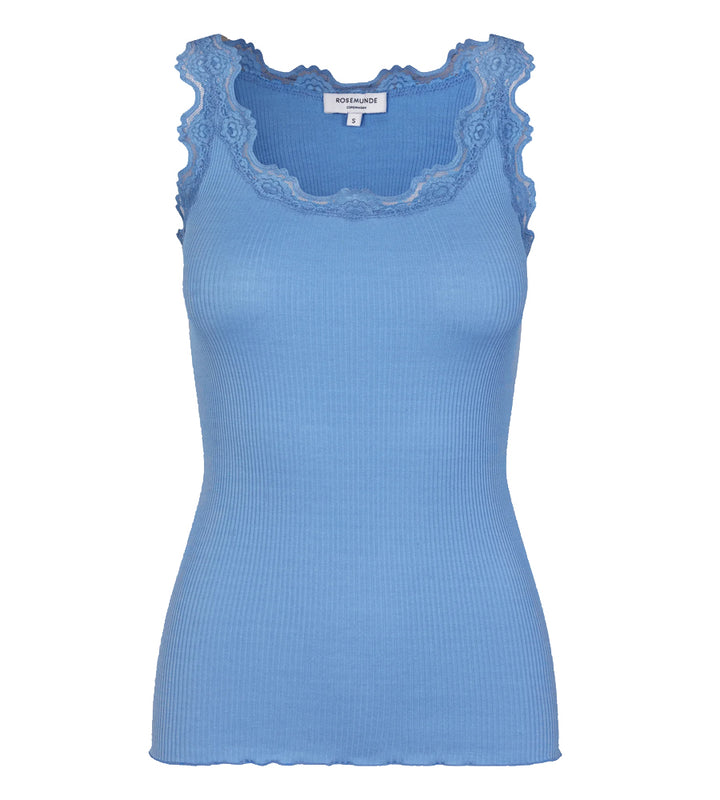 5205 Babette Top Blue Heaven