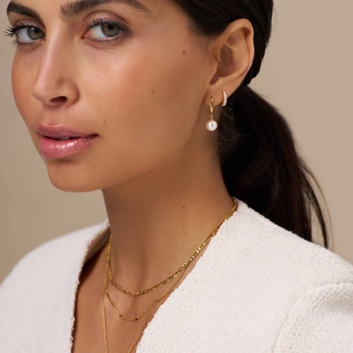 ORE25004 Pearl Drop Earrings