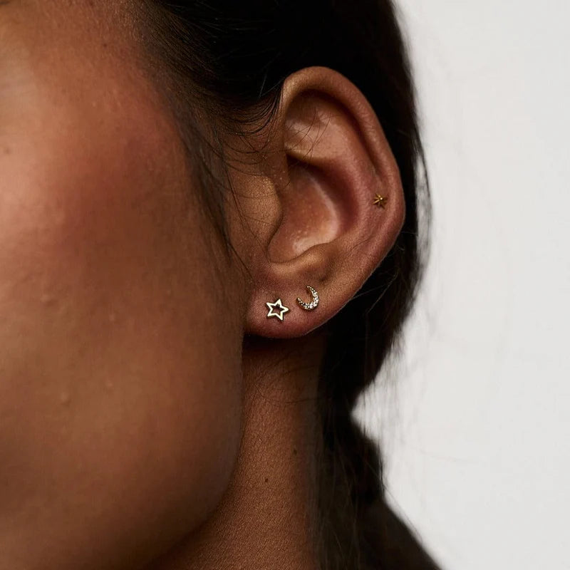 ORE26131 Moon & Star Stud Pack Gold